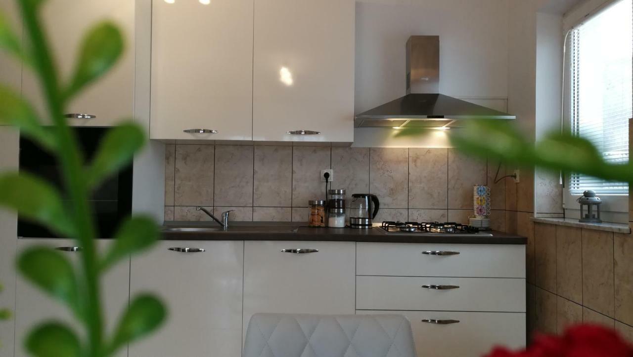 Barbara Apartment โอโทชาส ภายนอก รูปภาพ